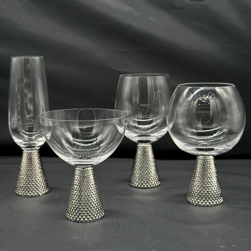 गुणवत्ता Electroplate Diamond Base Wine Glass Set फैक्टरी