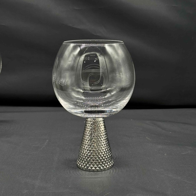 गुणवत्ता Electroplate Diamond Base Wine Glass Set फैक्टरी