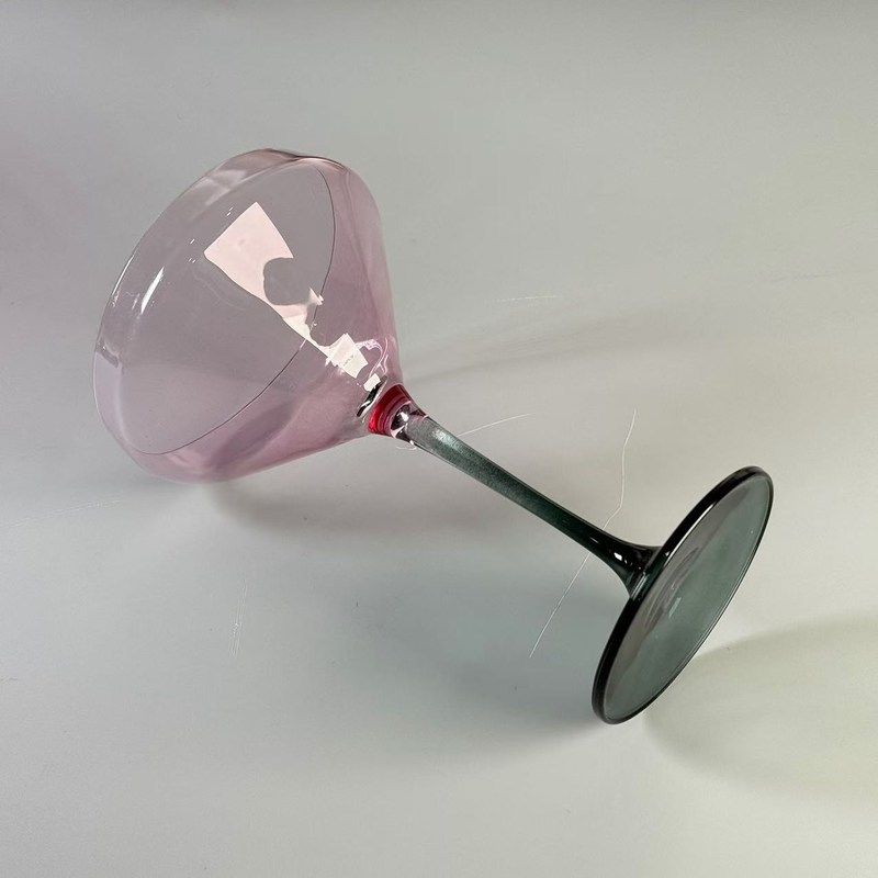 गुणवत्ता Hand-blow Color Gradient Wine Glass Set High Quality Crystal Wine Glass For Gift For Weeding फैक्टरी