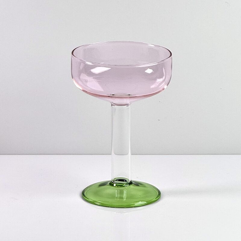 गुणवत्ता Hand Blown Borosilicate Stemmed Wine & Cocktail Glass Set, Pink Bowl with Green Hollow Stem Base, Colored Spray Tinted Art Goblets for Bar, Wedding & Table Decor कारखाना