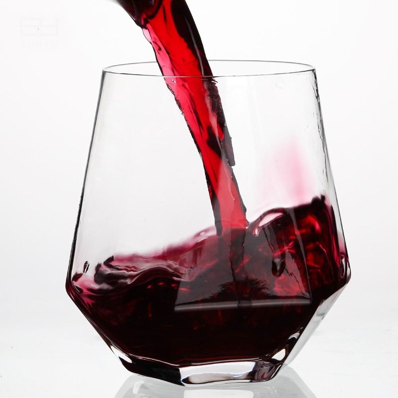 गुणवत्ता Diamond Geometric Gold Rim Crystal Glass Tumblers , Glass Drinking Cup फैक्टरी