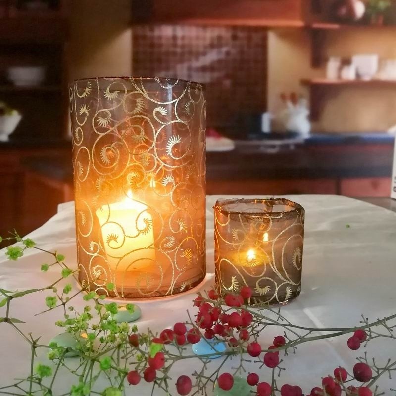 गुणवत्ता Decorative Handmade Silk Sleeve Coat Cylinder Candle Holders फैक्टरी