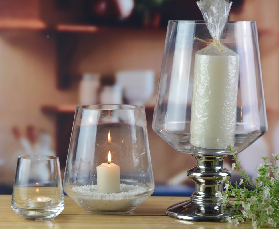 गुणवत्ता Handmade Ancient Pillar Candle Holders With Silver Foot फैक्टरी