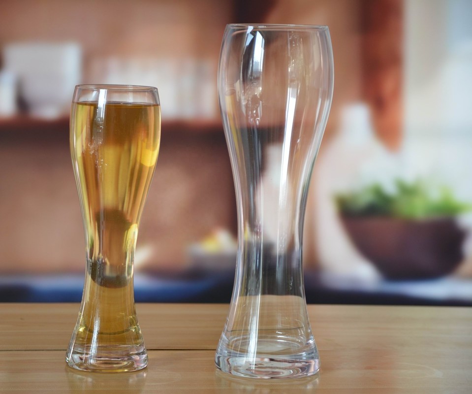 गुणवत्ता Transparent Pilsner Craft Beer Pint Glasses For Party फैक्टरी