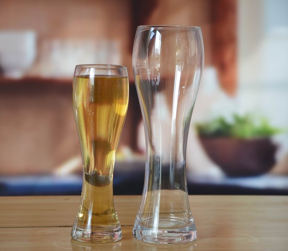गुणवत्ता Transparent Pilsner Craft Beer Pint Glasses For Party फैक्टरी