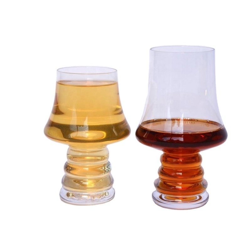 गुणवत्ता 320ml Handblown Customize Craft Beer Glasses फैक्टरी