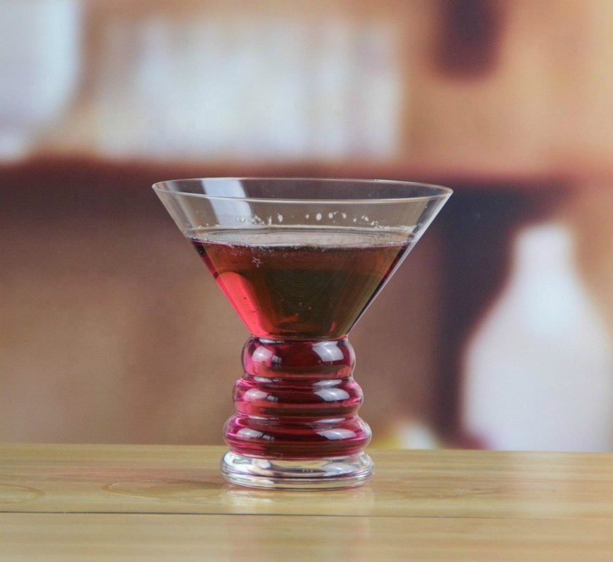 गुणवत्ता 320ml Handblown Customize Craft Beer Glasses फैक्टरी