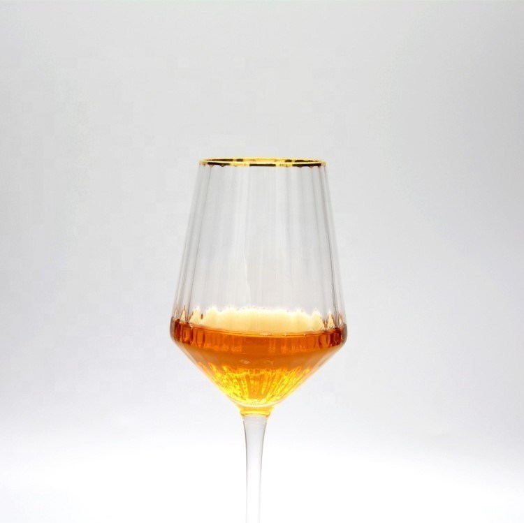 गुणवत्ता 16OZ Crystal Wine Glass फैक्टरी