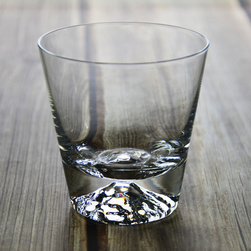 गुणवत्ता Heavy Base Transparent Handmade Whiskey Glass For Party फैक्टरी