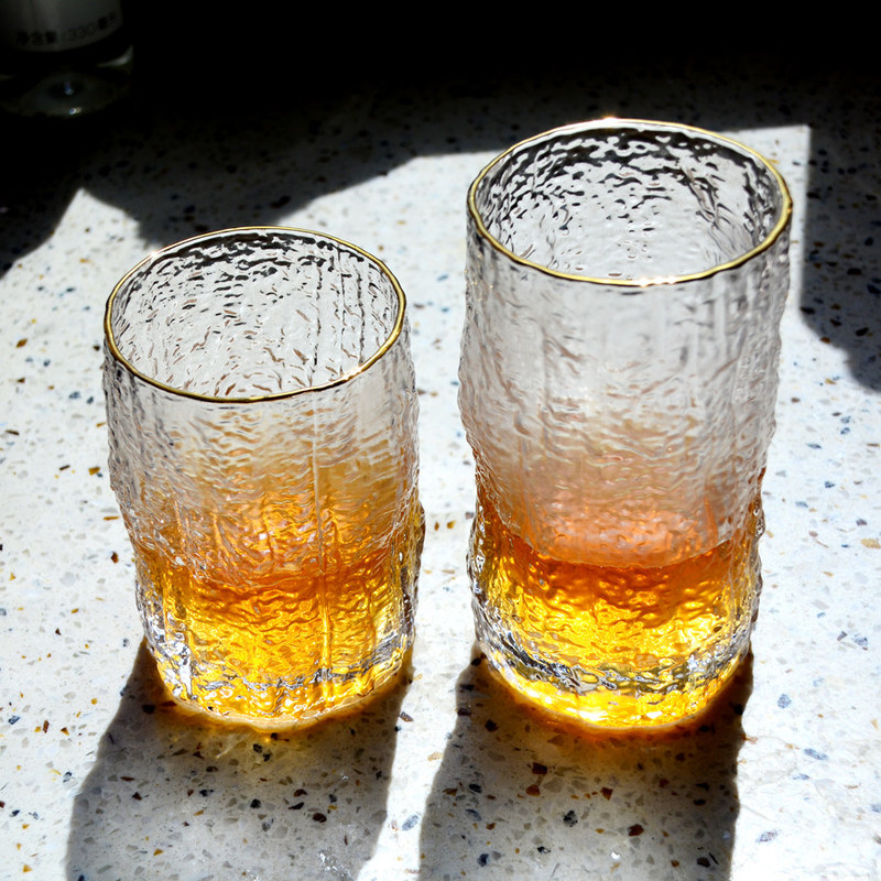 गुणवत्ता Creative Embossed Stump Whiskey Glasses , Engraved Whiskey Glasses फैक्टरी