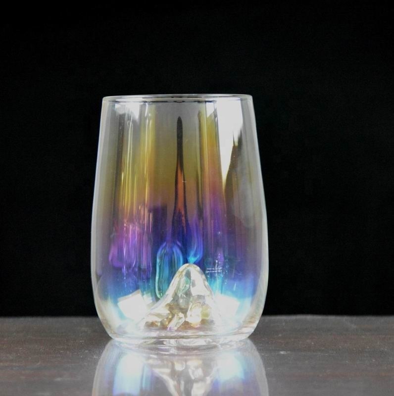 गुणवत्ता 14 Oz Whiskey Glasses With Creative Ice Montain Bottom फैक्टरी