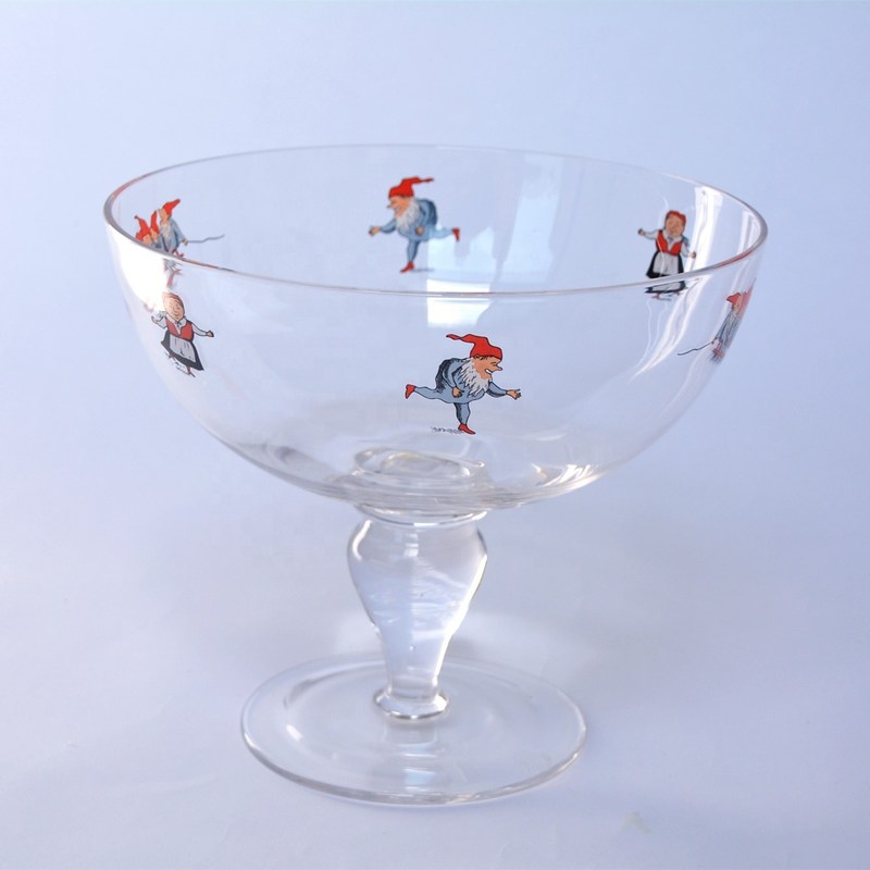 गुणवत्ता Large Diameter Crystal Glass Fruit Bowl , Crystal Salad Serving Bowl With Stand फैक्टरी