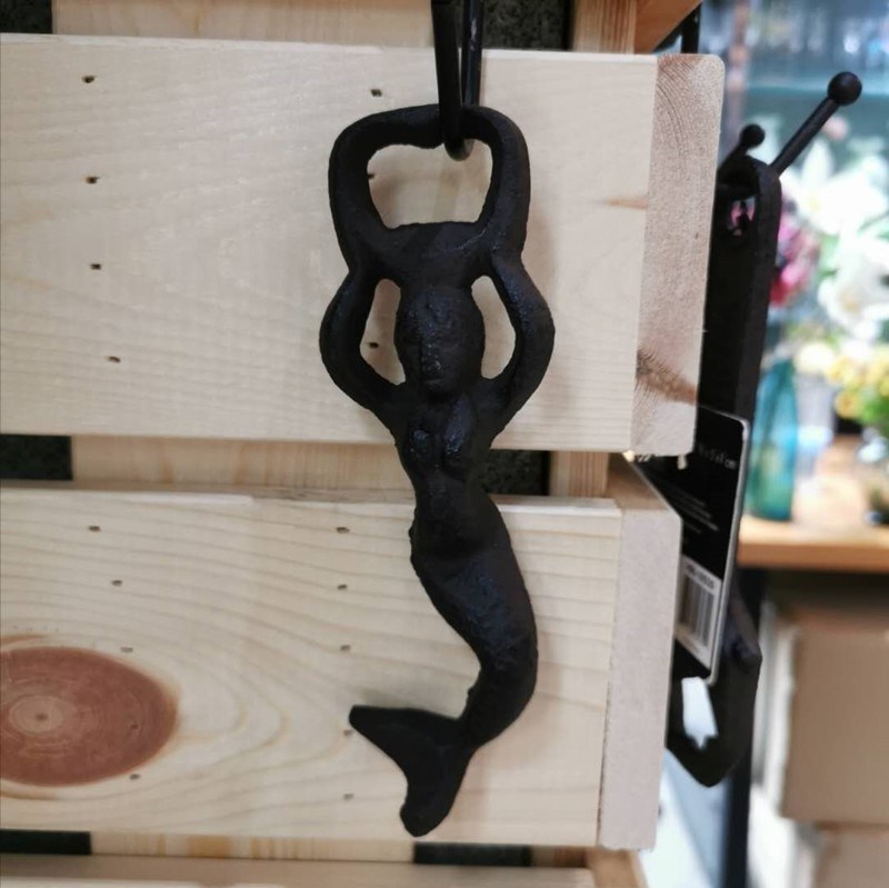 गुणवत्ता Customized Mermaid Cast Iron Wine Bottle Opener For Bar फैक्टरी