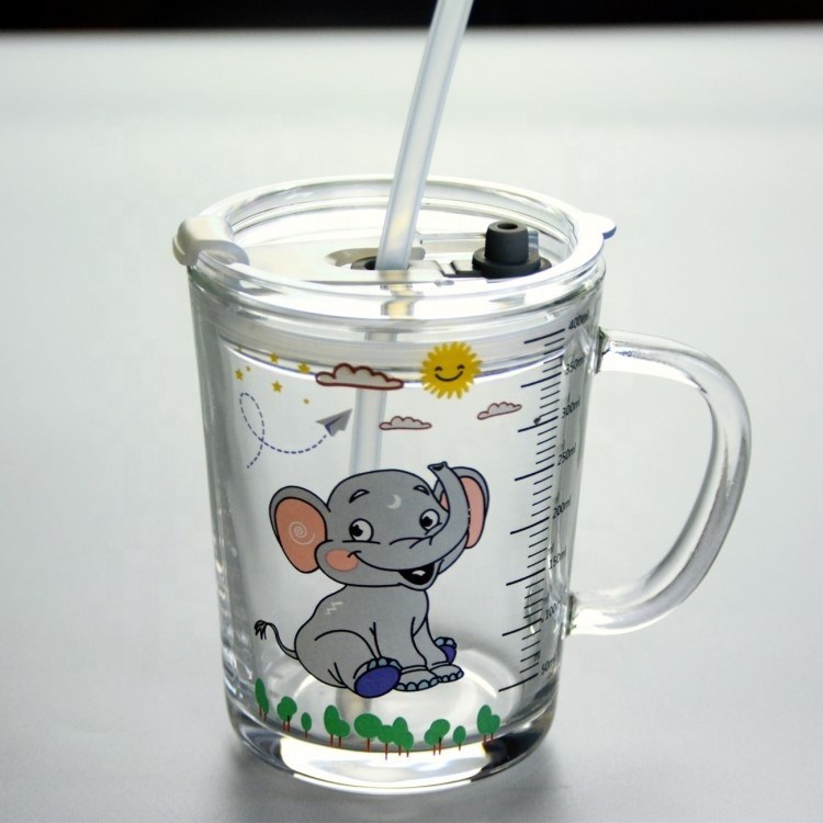 गुणवत्ता Cartoon Crystal Drinking Glass With Lid And Silicate Straw फैक्टरी