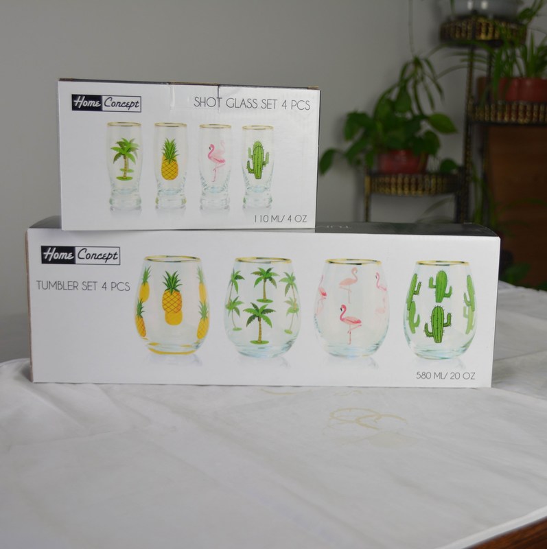 गुणवत्ता Hand Painted Gold Rim Wine Glass Tumbler With Color Decal फैक्टरी