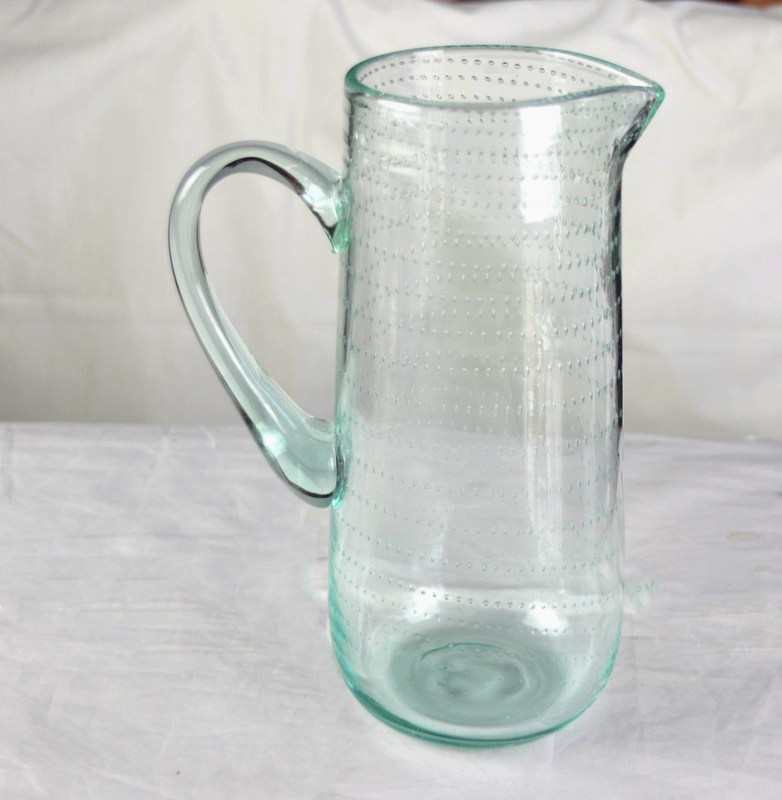 गुणवत्ता Recycle Green Spiraling Bubbles  Glass Water Pitcher , Large Glass Pitcher फैक्टरी