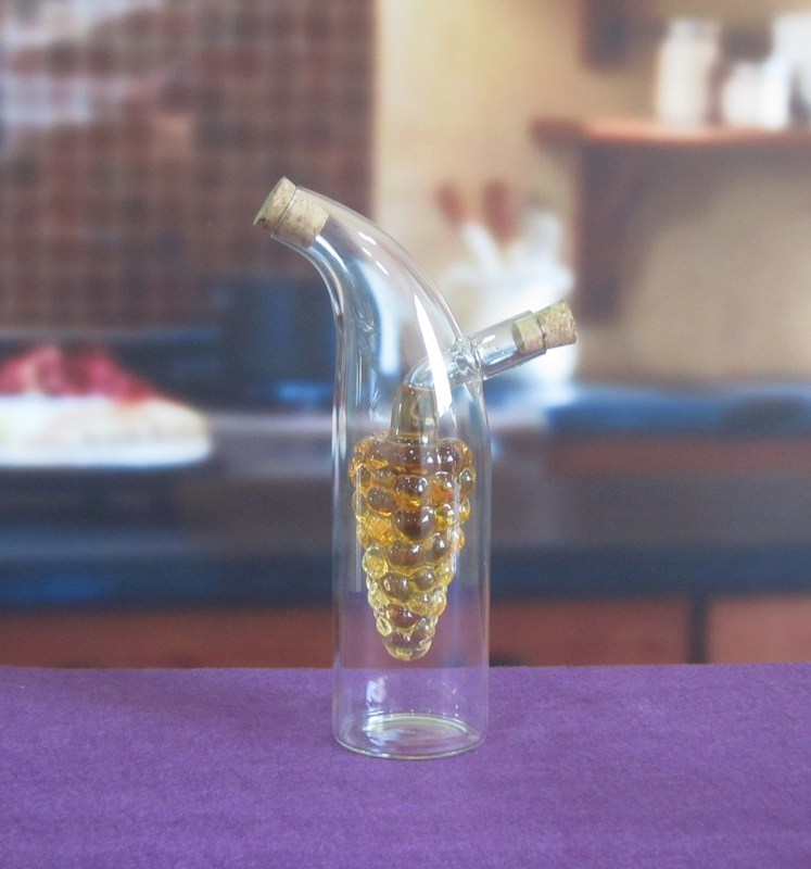 गुणवत्ता Double Layer Grape Shape Glass Canister With Lid For Oil फैक्टरी