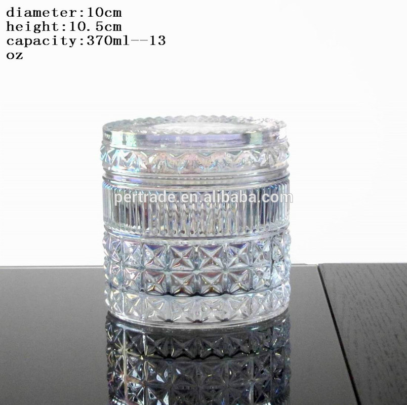 गुणवत्ता Embossed Diamonds Pattern Glass Storage Jars With For Candle फैक्टरी