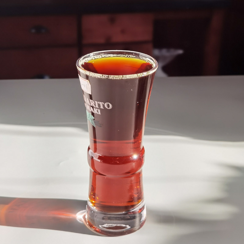 गुणवत्ता Highball Drinking Cocktail Crystal Glasses Handblown With Color Logo फैक्टरी