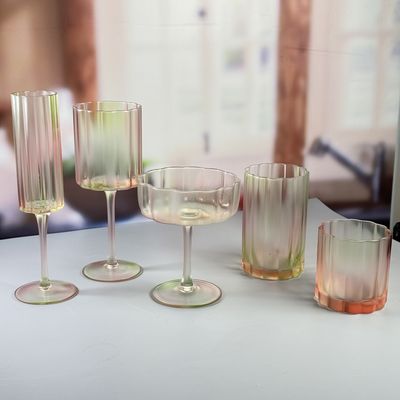 गुणवत्ता Tri-color Gradient Frosted Champagne Glass Customized Sprayed Color फैक्टरी