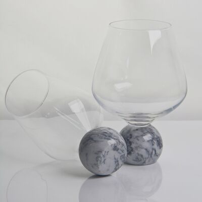 गुणवत्ता Marble Sphere Base Crystal Wine Glass Set Handblown Ultra Clear Crystal with Natural Stone Elegance Ideal for Daily and Special Gatherings फैक्टरी