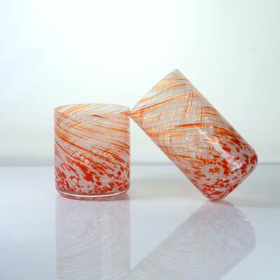 गुणवत्ता Hand-blown Orange Swirl Confetti Glass Cup - Artisan Crafted Drinking Glass for Whiskey and Cocktails फैक्टरी