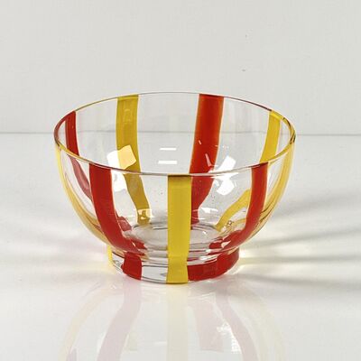 गुणवत्ता Hand Blown Colored Cane Striped Glass Tumbler & Bowl Set, Murano Style Red Yellow Vertical Stripe Drinking Cups and Snack Bowl, Lead-Free Art Glass for Water, Juice, Table Decor कारखाना