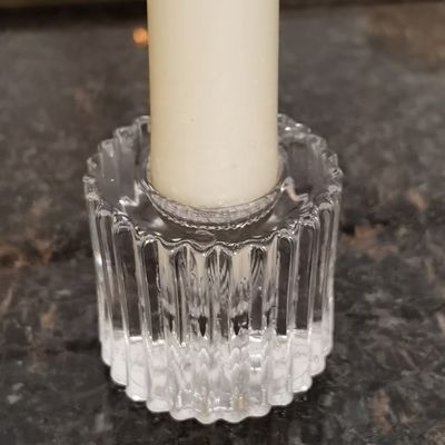 गुणवत्ता Crystal Embossed Mini Candle Stand for special event फैक्टरी