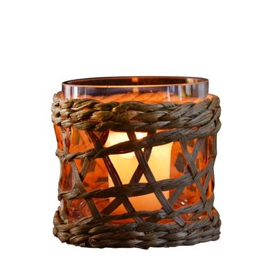 गुणवत्ता Round Creative Glass Candle Holders With Wicker Sleeve फैक्टरी