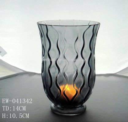 गुणवत्ता 8" Grey Embossed Fence Pattern Glass Candle Holders फैक्टरी