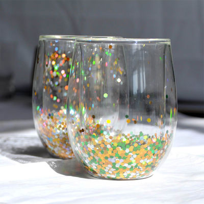 गुणवत्ता 13oz Customized Borosilicate Double Wall Tumbler Drinking Glasses With Colorful Glitter Inside फैक्टरी