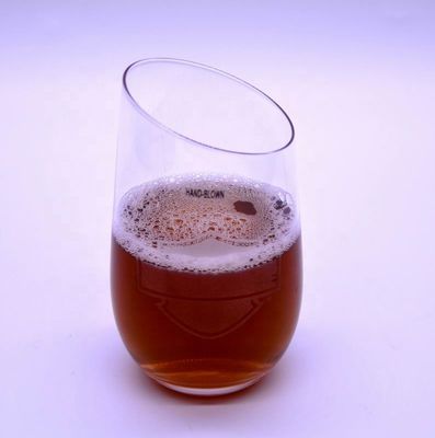गुणवत्ता Bevel Oblique Edge Stemless Crystal Wine Glass With Angle Top फैक्टरी