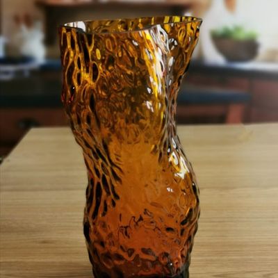 गुणवत्ता Tree Stump Shaped Customize Color Decorative Glass Vase फैक्टरी