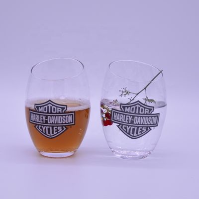 गुणवत्ता Angled Top 10oz Handmade Whiskey Glass With Color Logo Print फैक्टरी