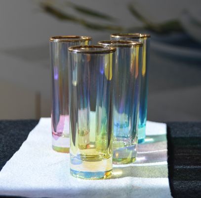 गुणवत्ता Personalized INS Gradient Color Gold Rim Unique Shot Glass Set फैक्टरी