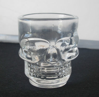 गुणवत्ता Machine Made Embossed Skull 1.5 Oz Shot Glasses फैक्टरी