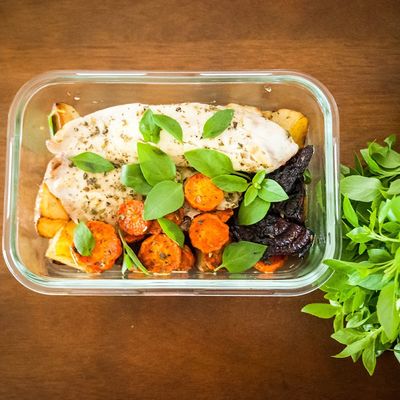 गुणवत्ता Borosilicate Pressed Glass Lunch Boxes With Locking Lids फैक्टरी