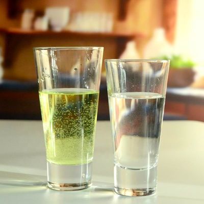गुणवत्ता Thick Bottom Heavy Duty Crystal Highball Tumblers फैक्टरी