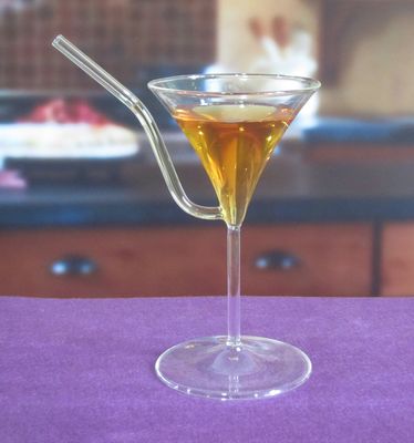 गुणवत्ता Borosilicate Vintage Cocktail Glasses With Straw फैक्टरी