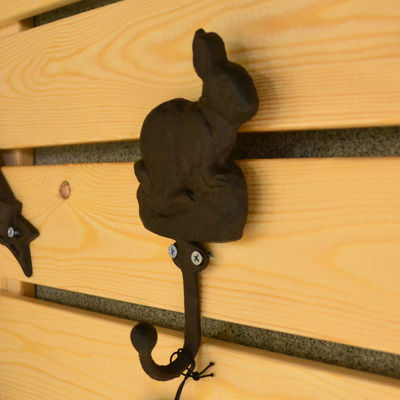 गुणवत्ता Antique Cute Rabbit Cast Iron Hat Hooks Cast Iron Crafts फैक्टरी