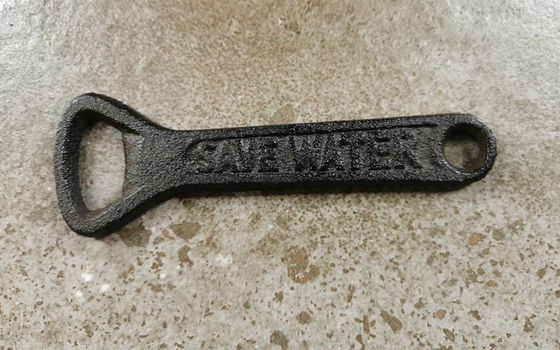 गुणवत्ता Exquisite Rustic Metal Bottle Opener Cast Iron Crafts फैक्टरी