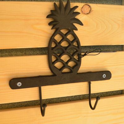 गुणवत्ता Pineapple Vintage Wall Mounted Key Hanger  Cast Iron Crafts फैक्टरी