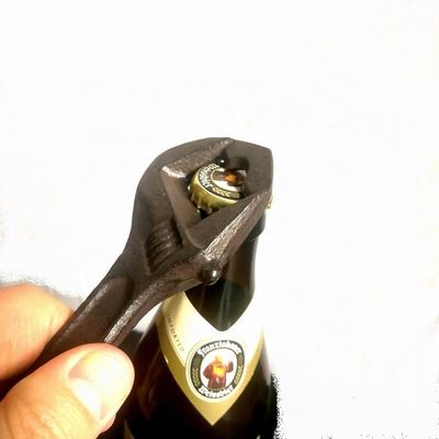 गुणवत्ता Spanner Shape Cast Iron Bottle Opener फैक्टरी