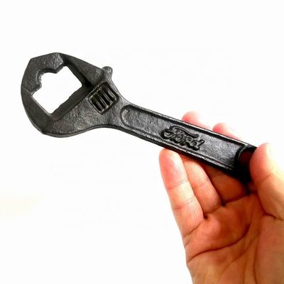 गुणवत्ता Spanner Shape Cast Iron Bottle Opener फैक्टरी