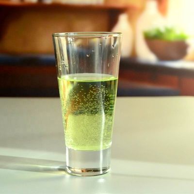 गुणवत्ता Heavy Duty Thick Bottom Tumbler Drinking Glasses For Restaurant फैक्टरी