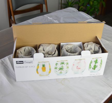 गुणवत्ता Hand Painted Gold Rim Wine Glass Tumbler With Color Decal फैक्टरी