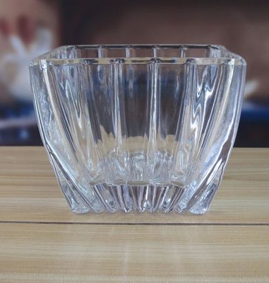 गुणवत्ता Square Optic Stripes Glass Storage Jars For Candy फैक्टरी