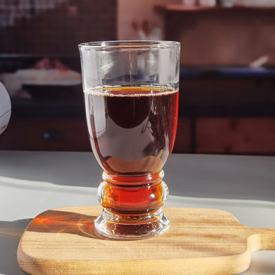 गुणवत्ता 550ml Retro Style Craft Beer Tulip Glasses With Handle Bottom फैक्टरी